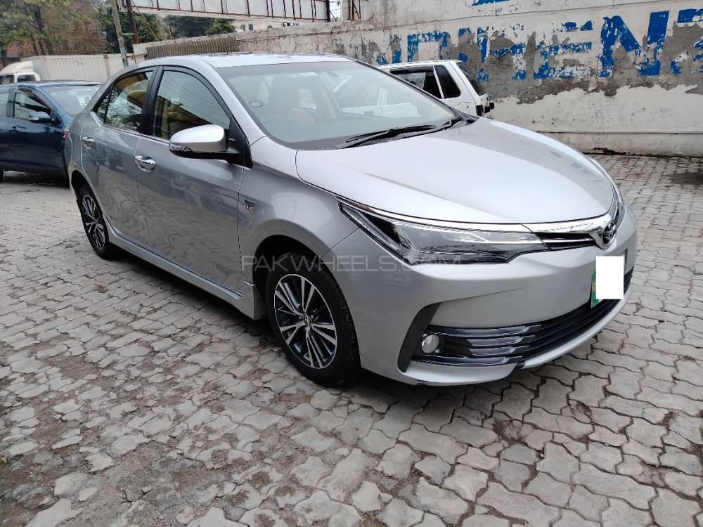 Toyota Corolla 2018 for Sale in Lahore Toyota Corolla 2018 for Sale in Lahore Image-3