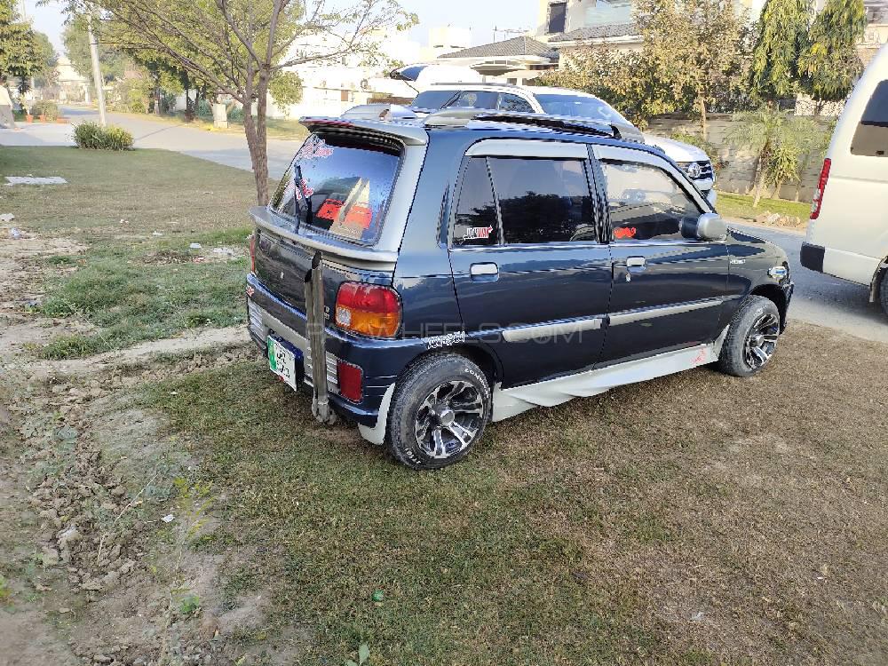 Daihatsu cuore 2004