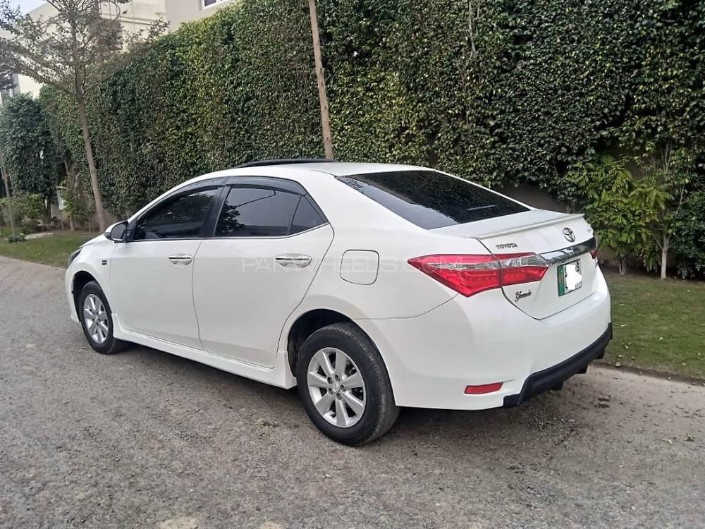 Toyota Corolla 2015 for Sale in Lahore Toyota Corolla 2015 for Sale in Lahore Image-4
