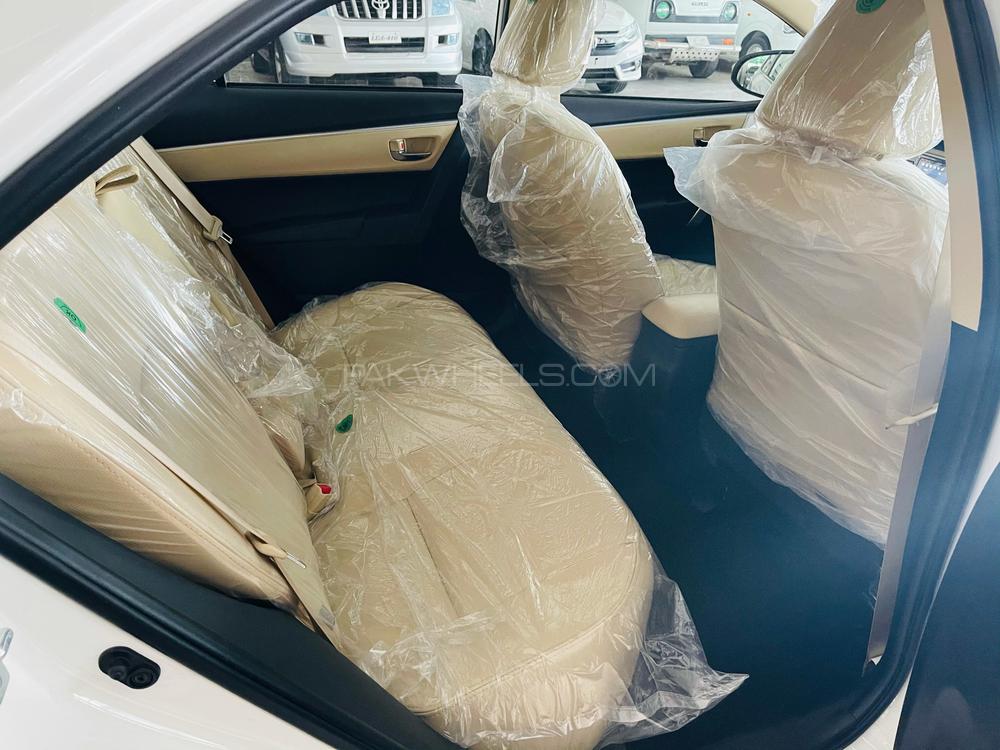 Toyota Corolla 2020 for Sale in Peshawar Toyota Corolla 2020 for Sale in Peshawar Image-5