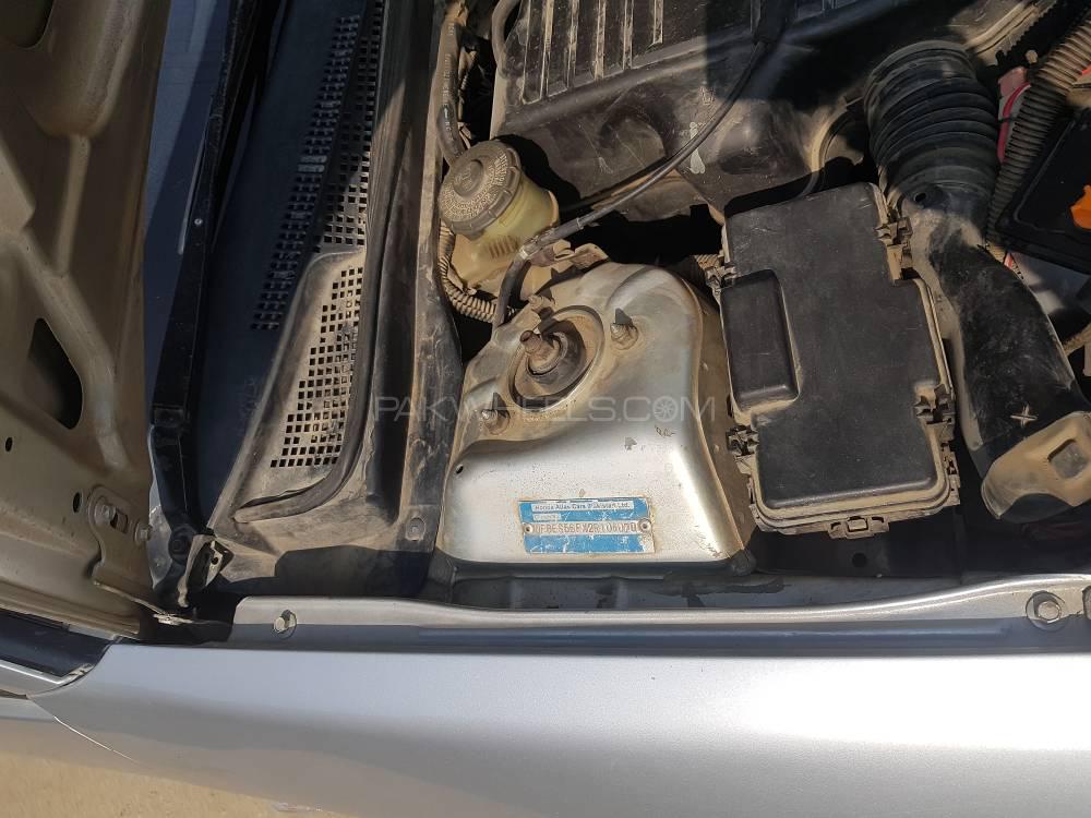 ہونڈا سوک 2002 for Sale in کراچی ہونڈا سوک 2002 for Sale in کراچی Image-3