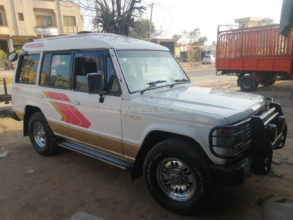 Mitsubishi Pajero 1987 for Sale in Kharian Image-1