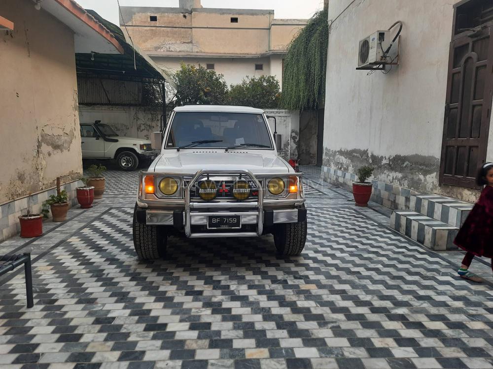 Mitsubishi Pajero - 1990 MK1 Mitsubishi Pajero - 1990 MK1 Image-5