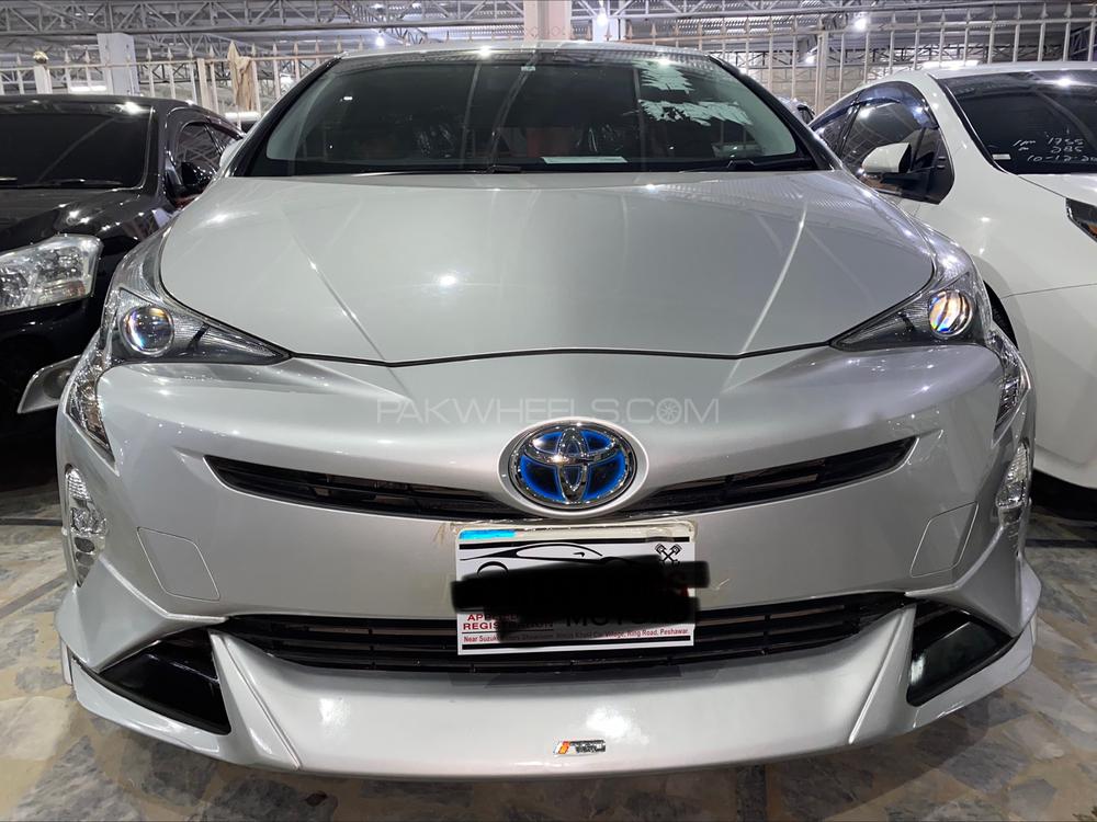 Toyota Prius 2017 for Sale in Peshawar Image-1