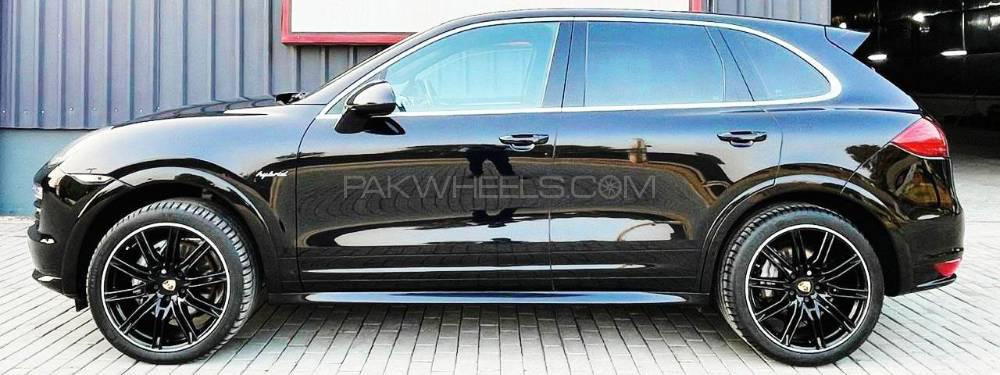 Porsche Cayenne 2012 for Sale in Lahore Image-1