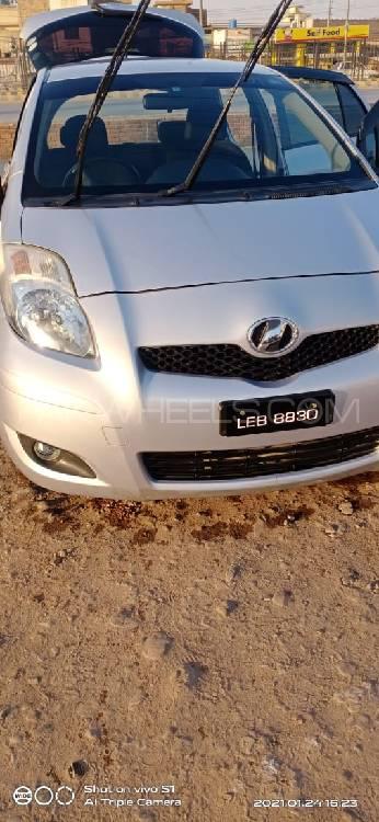 Toyota Vitz 2010 for Sale in Peshawar Toyota Vitz 2010 for Sale in Peshawar Image-2