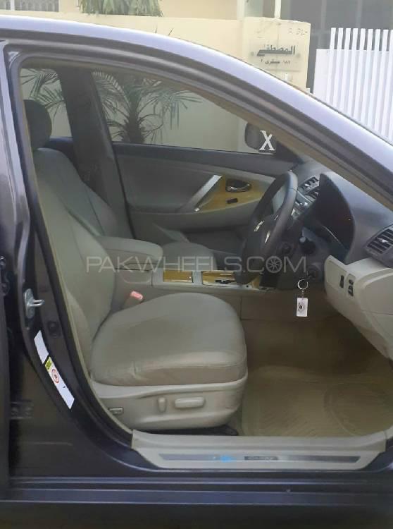 Toyota Camry 2007 for Sale in Multan Toyota Camry 2007 for Sale in Multan Image-10