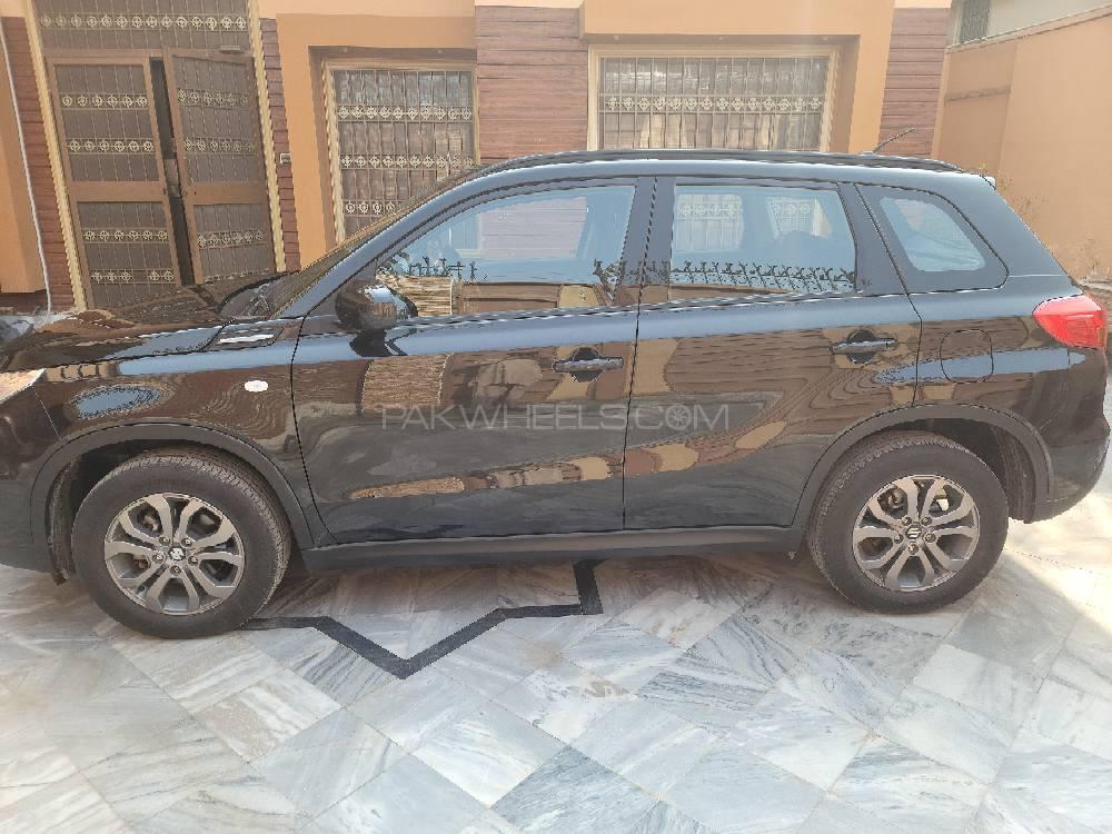 Suzuki Vitara 2017 for Sale in Multan Image-1