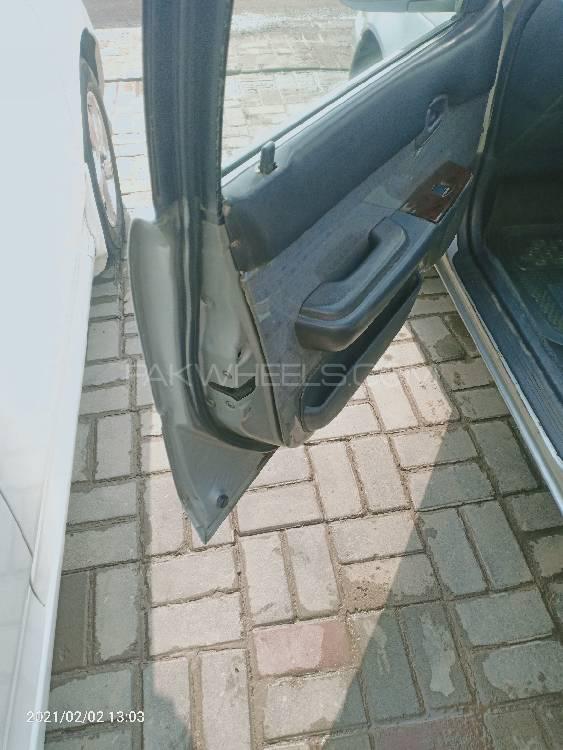 ٹویوٹا کرولا 2002 for Sale in شیخوپورہ ٹویوٹا کرولا 2002 for Sale in شیخوپورہ Image-9