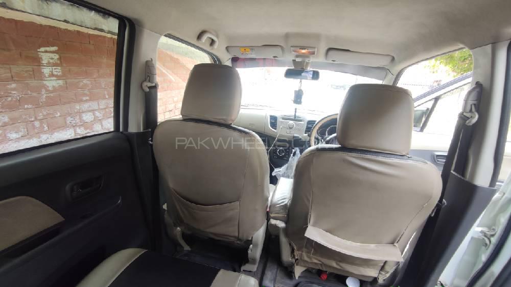 Suzuki Wagon R 2013 for Sale in Sargodha Suzuki Wagon R 2013 for Sale in Sargodha Image-12