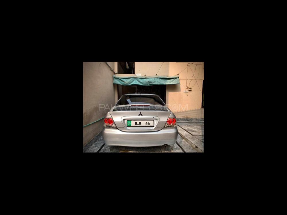 Mitsubishi Lancer 2005 for Sale in Lahore Image-1