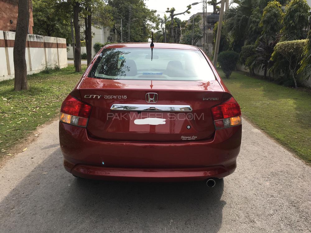 Honda City 2013 for Sale in Lahore Honda City 2013 for Sale in Lahore Image-6
