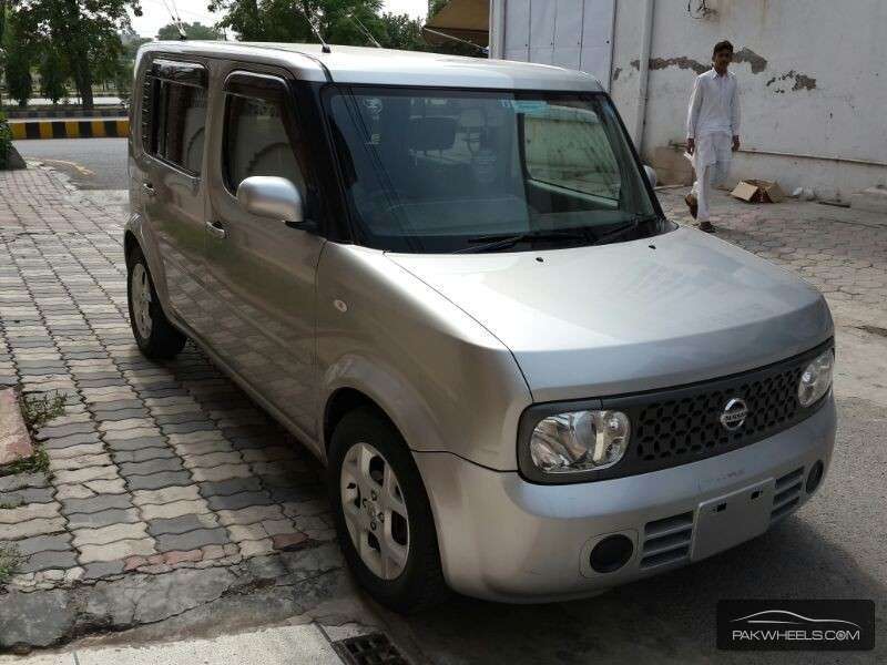 Nissan Cube 2007 for Sale in Lahore Image-1