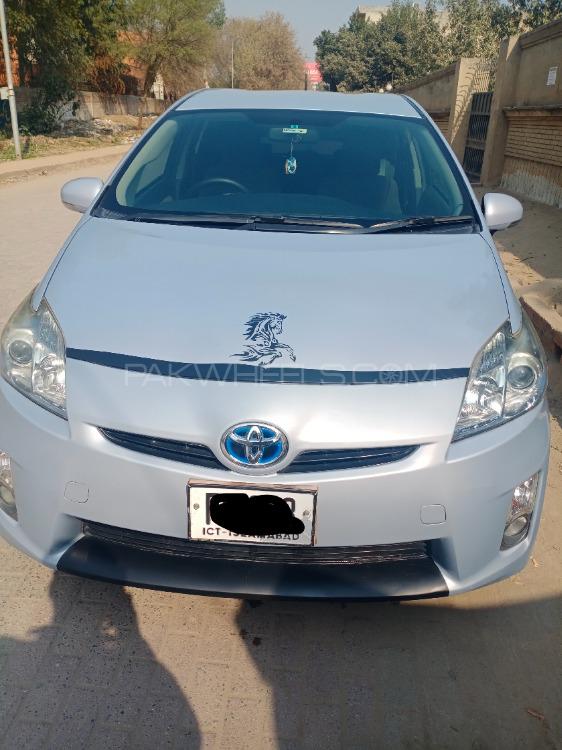 Toyota Prius 2011 for Sale in Sargodha Image-1