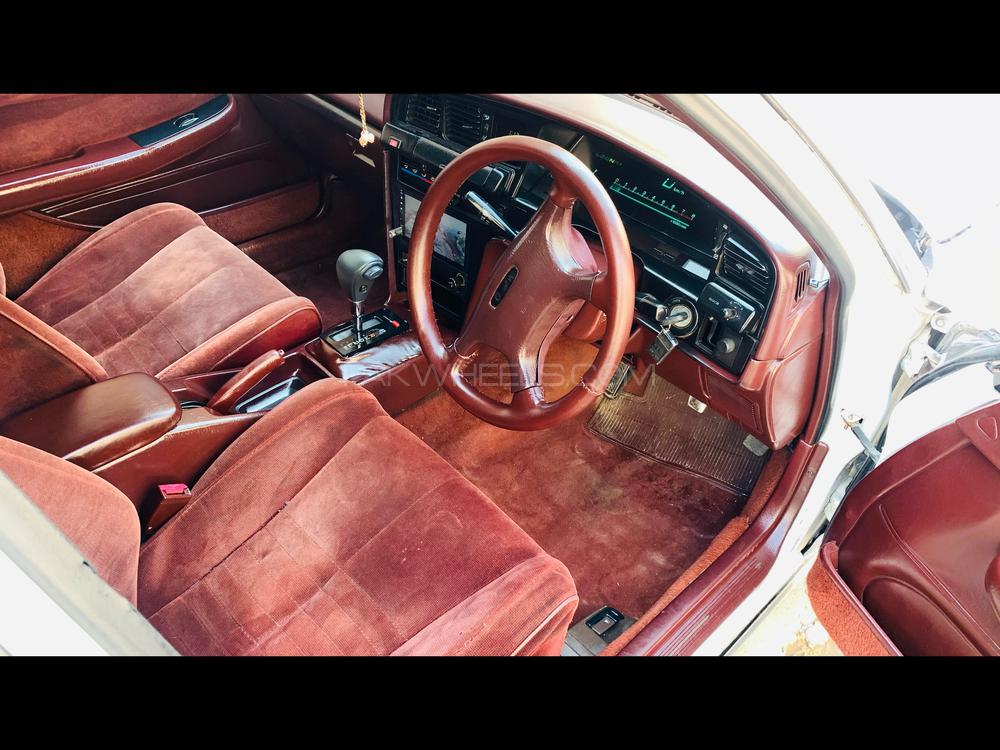 Toyota Cressida 1990 for Sale in Sahiwal Toyota Cressida 1990 for Sale in Sahiwal Image-18
