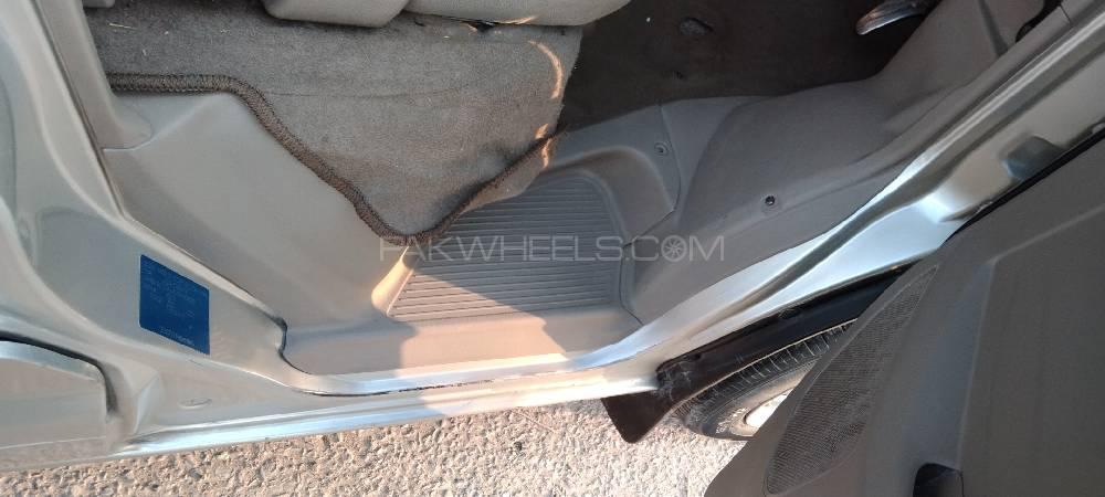 سوزوکی ایوری ویگن 2006 for Sale in پشاور سوزوکی ایوری ویگن 2006 for Sale in پشاور Image-18
