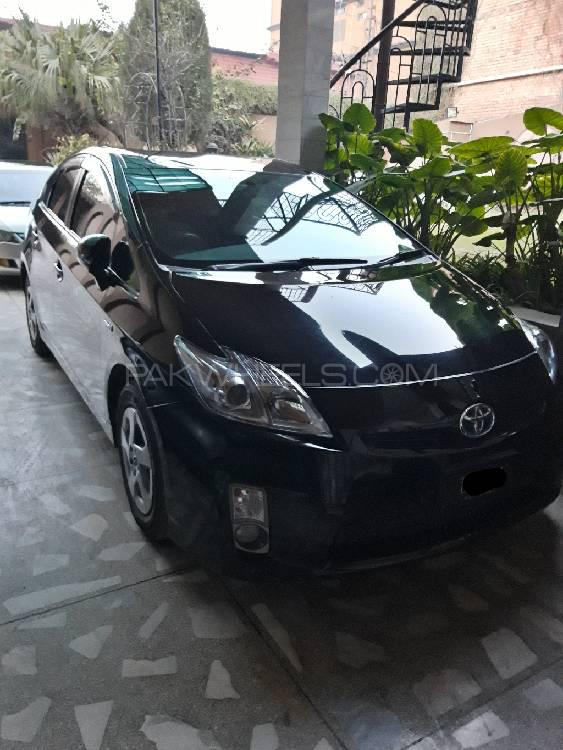 Toyota Prius 2010 for Sale in Peshawar Image-1