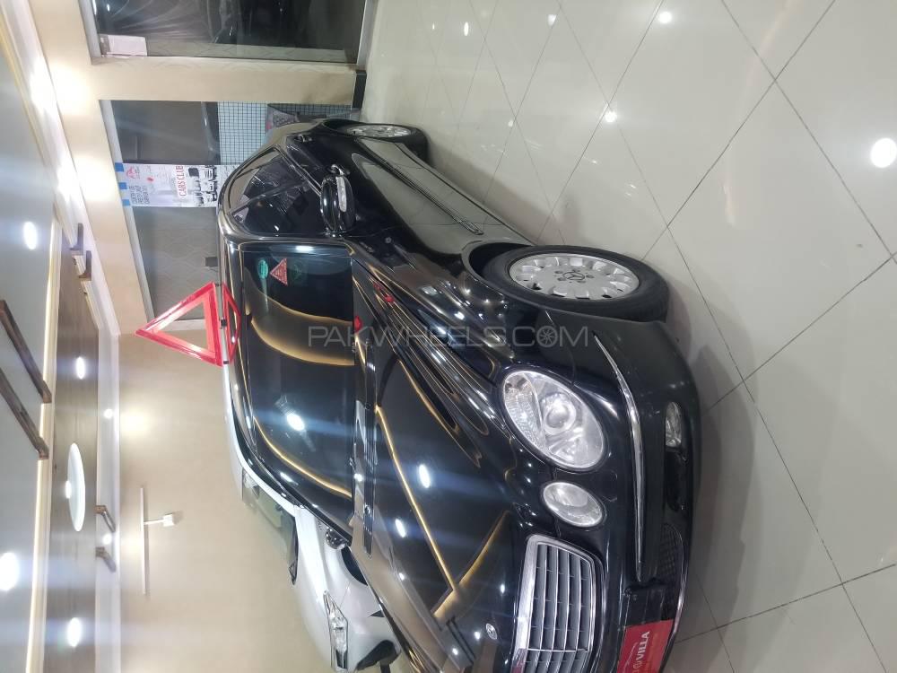 Mercedes Benz E Class 2004 for Sale in Peshawar Mercedes Benz E Class 2004 for Sale in Peshawar Image-10