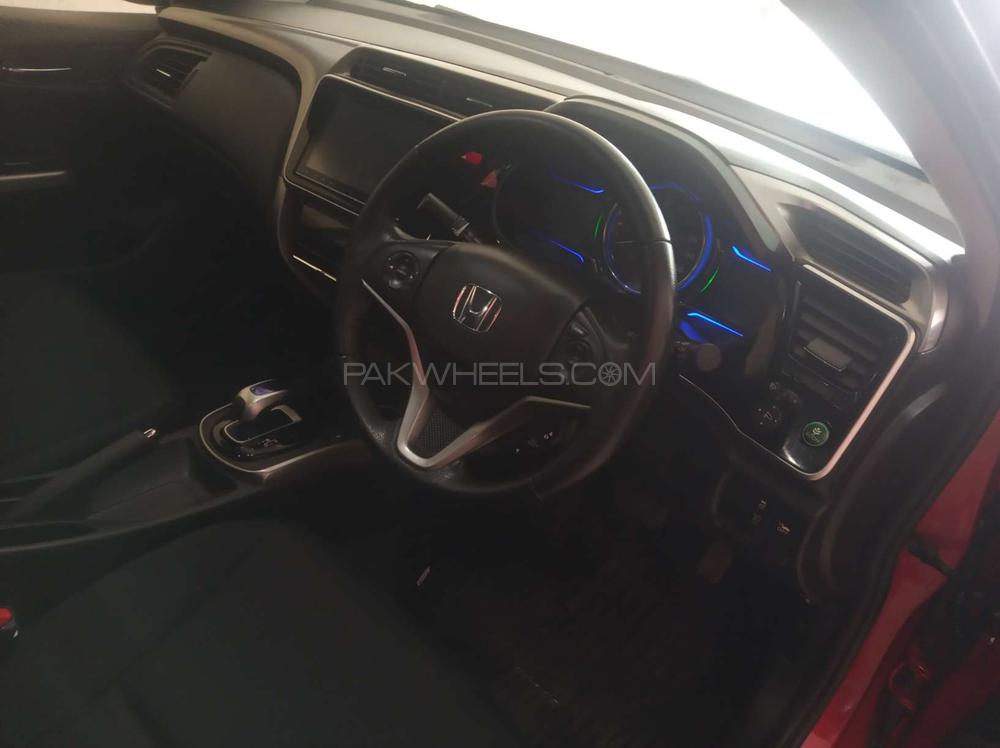 ہونڈا گریس ہائبرڈ 2018 for Sale in گجرانوالہ ہونڈا گریس ہائبرڈ 2018 for Sale in گجرانوالہ Image-6