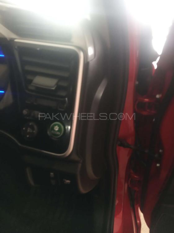 ہونڈا گریس ہائبرڈ 2018 for Sale in گجرانوالہ ہونڈا گریس ہائبرڈ 2018 for Sale in گجرانوالہ Image-8