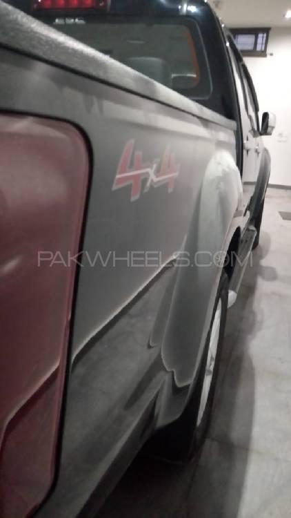 Isuzu D-Max 2020 for Sale in Karachi Isuzu D-Max 2020 for Sale in Karachi Image-12