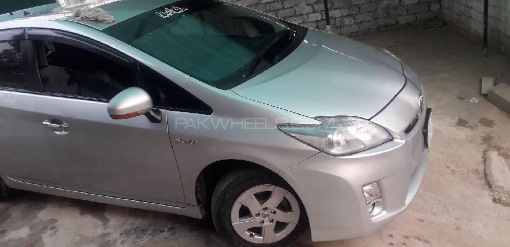 Toyota Prius 2010 for Sale in Peshawar Image-1