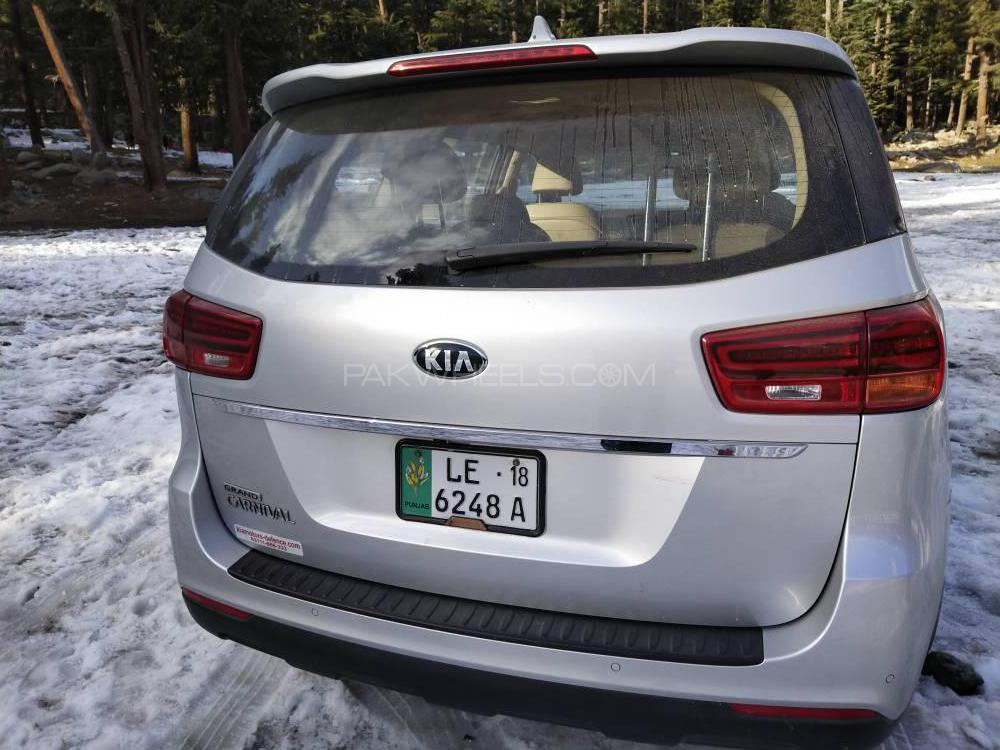 KIA Carnival 2018 for Sale in Lahore KIA Carnival 2018 for Sale in Lahore Image-19