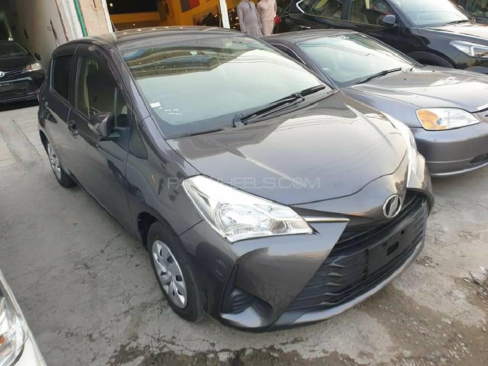 Toyota Vitz 2017 for Sale in Hassan abdal Toyota Vitz 2017 for Sale in Hassan abdal Image-3