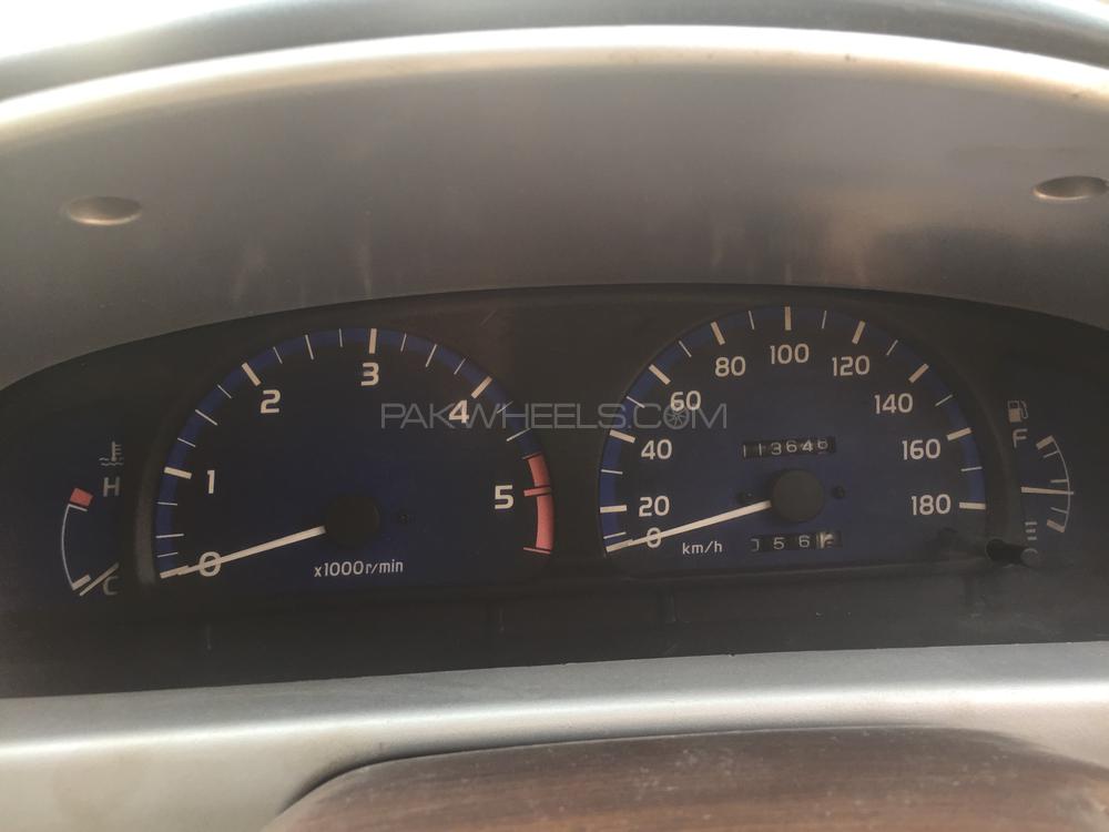 Toyota Hilux 2002 for Sale in Sialkot Toyota Hilux 2002 for Sale in Sialkot Image-8