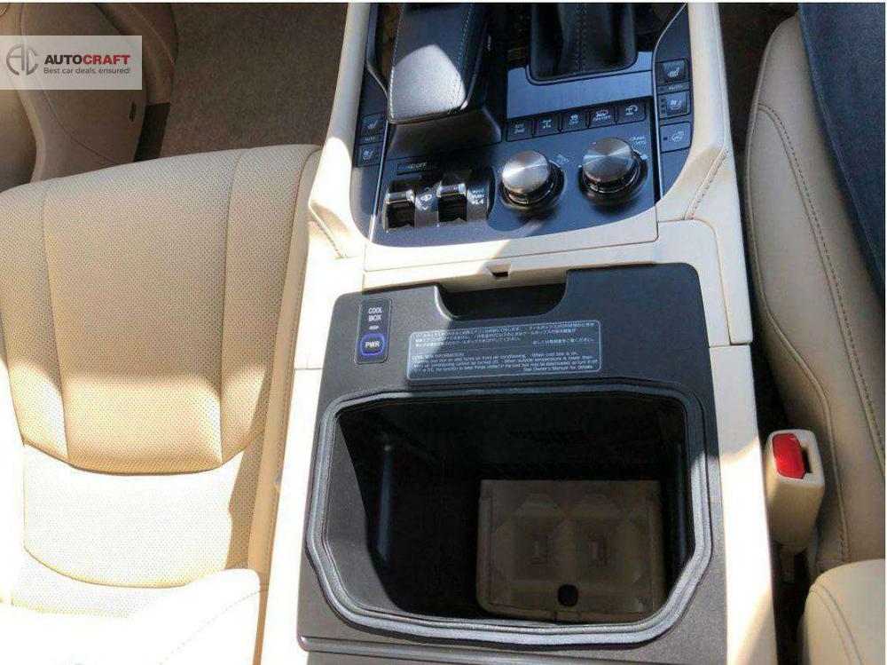 Lexus LX Series 2016 for Sale in Karachi Lexus LX Series 2016 for Sale in Karachi Image-11