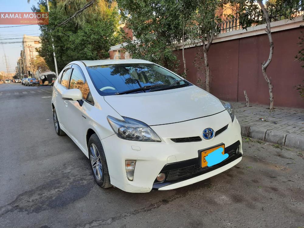 Toyota Prius 2012 for Sale in Karachi Image-1