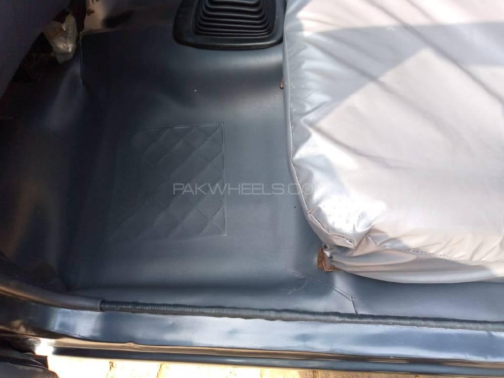 Daihatsu Cuore 2007 for Sale in Sialkot Daihatsu Cuore 2007 for Sale in Sialkot Image-8