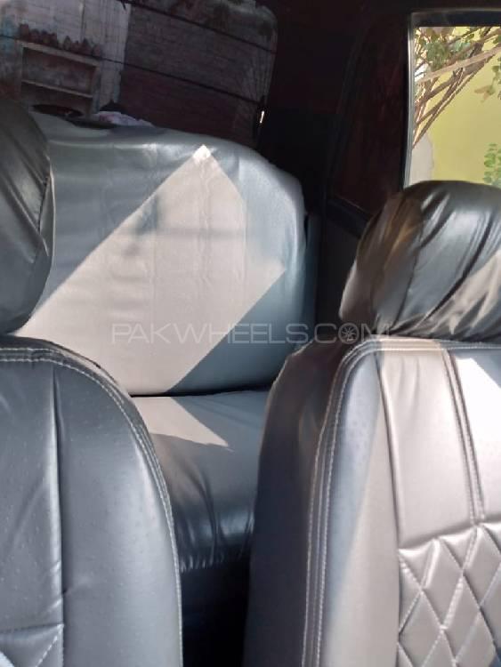 Daihatsu Cuore 2007 for Sale in Sialkot Daihatsu Cuore 2007 for Sale in Sialkot Image-5