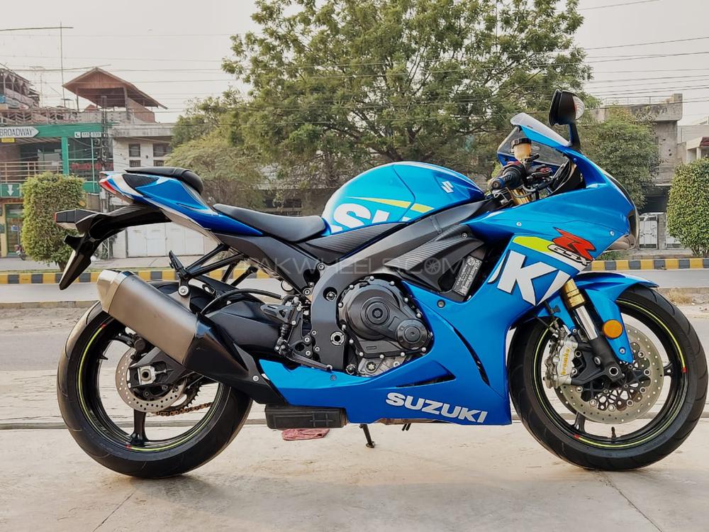 سوزوکی GSX-R600 2015 for Sale سوزوکی GSX-R600 2015 for Sale Image-2