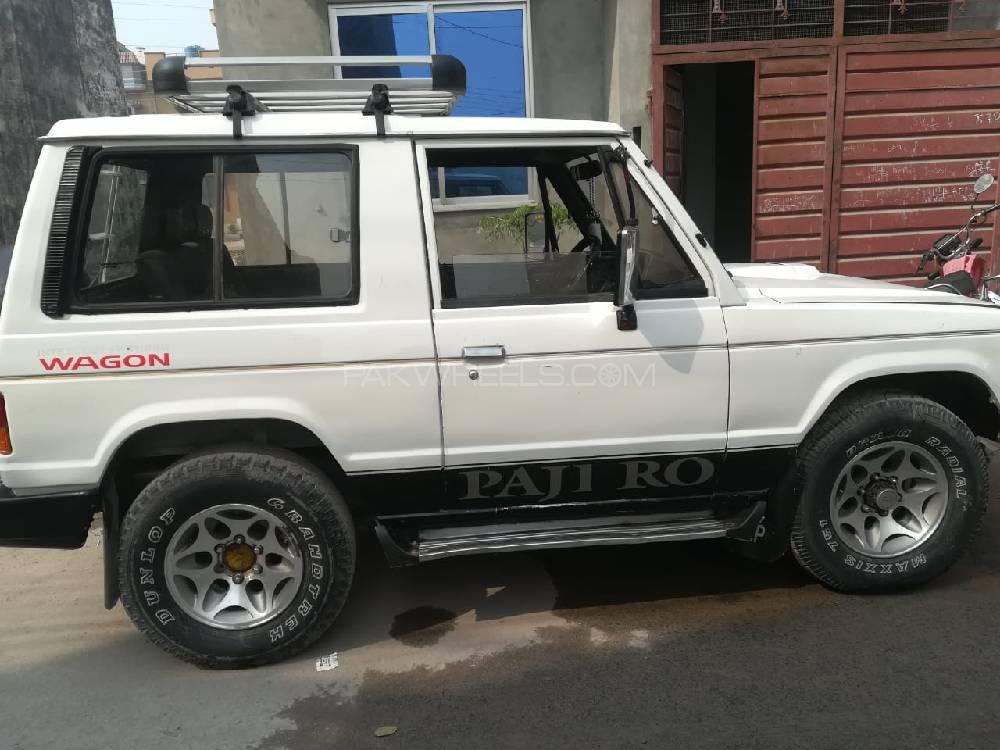 Mitsubishi Pajero Mini 1985 for Sale in Lahore Mitsubishi Pajero Mini 1985 for Sale in Lahore Image-3