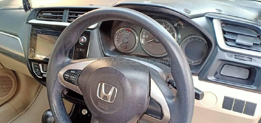 Honda BR-V 2017 for Sale in Rawalpindi Honda BR-V 2017 for Sale in Rawalpindi Image-5