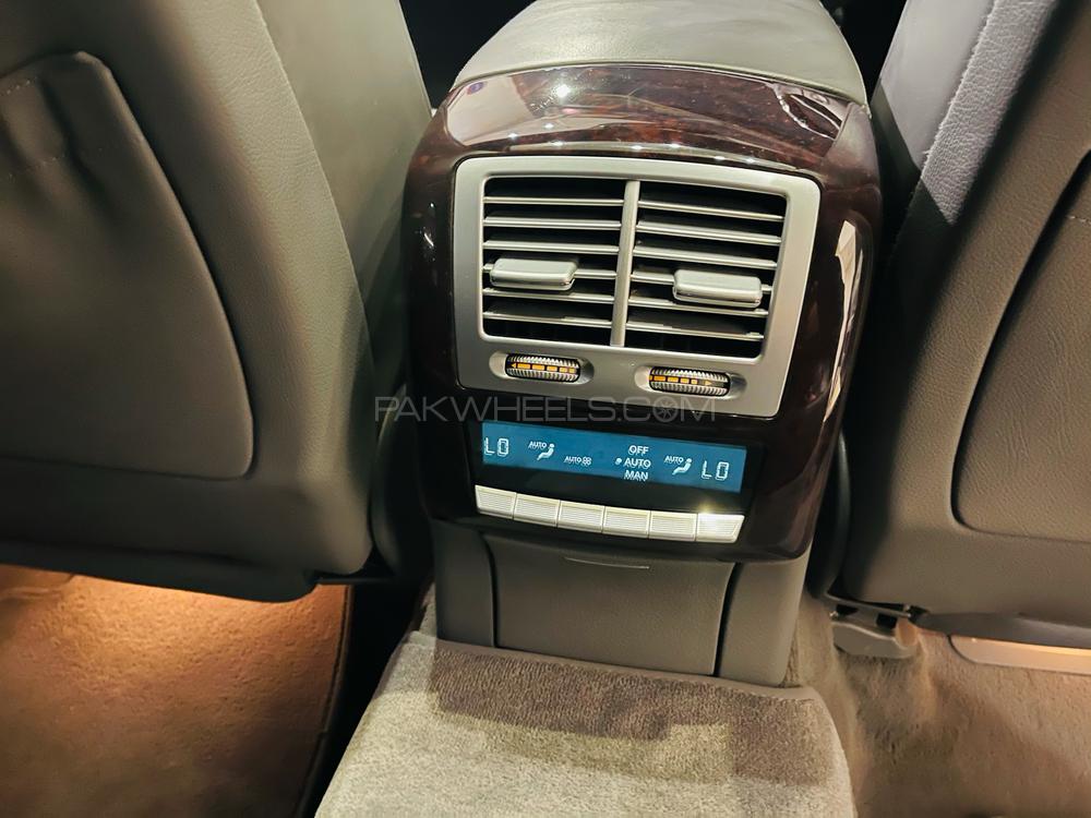 مرسڈیز بینز ایس کلاس 2006 for Sale in لاہور مرسڈیز بینز ایس کلاس 2006 for Sale in لاہور Image-14