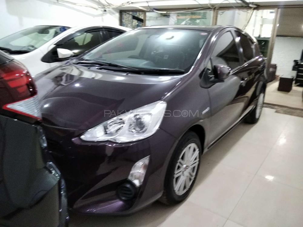 Toyota Aqua 2017 for Sale in Karachi Image-1