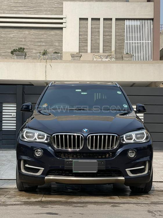 بی ایم ڈبلیو X5 2016 for Sale in لاہور بی ایم ڈبلیو X5 2016 for Sale in لاہور Image-8