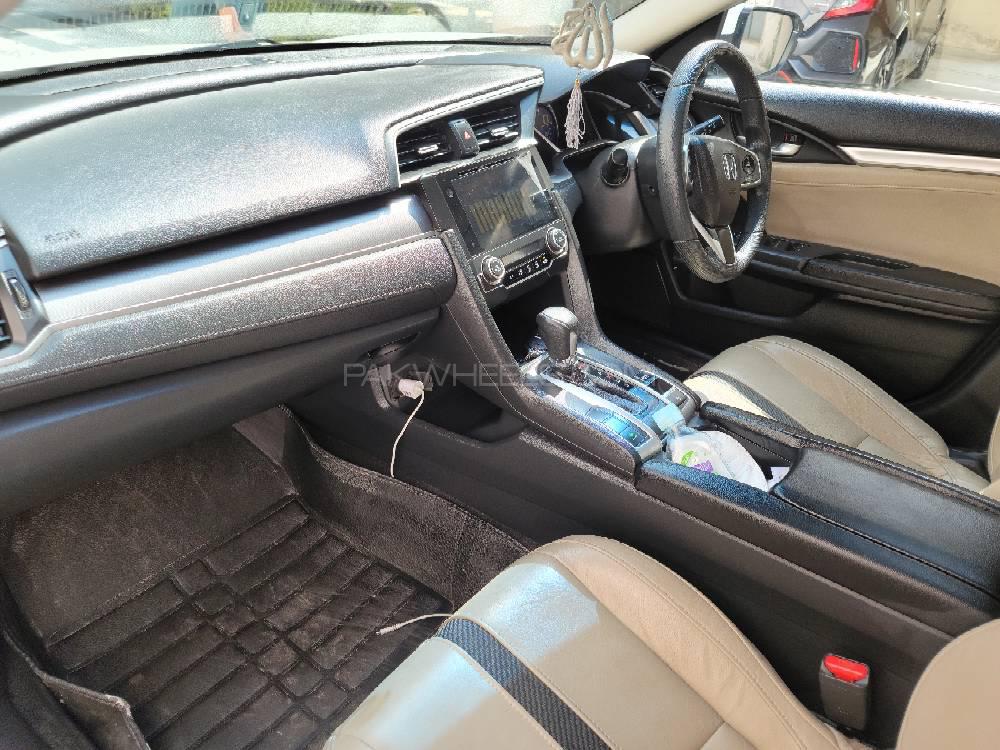 Honda Civic 2018 for Sale in Sahiwal Honda Civic 2018 for Sale in Sahiwal Image-11