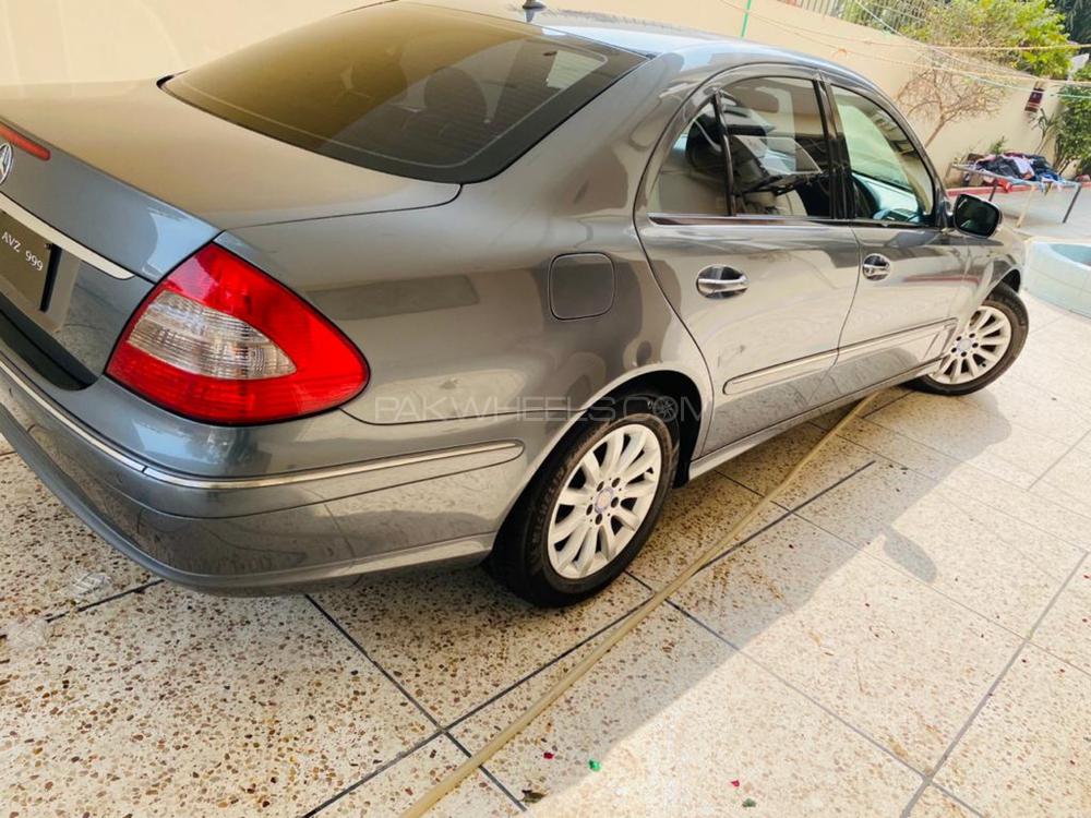 Mercedes Benz E Class 2008 for Sale in Lahore Mercedes Benz E Class 2008 for Sale in Lahore Image-11