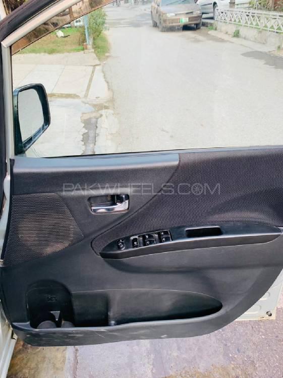 ڈائیہاتسو موو 2007 for Sale in لاہور ڈائیہاتسو موو 2007 for Sale in لاہور Image-12