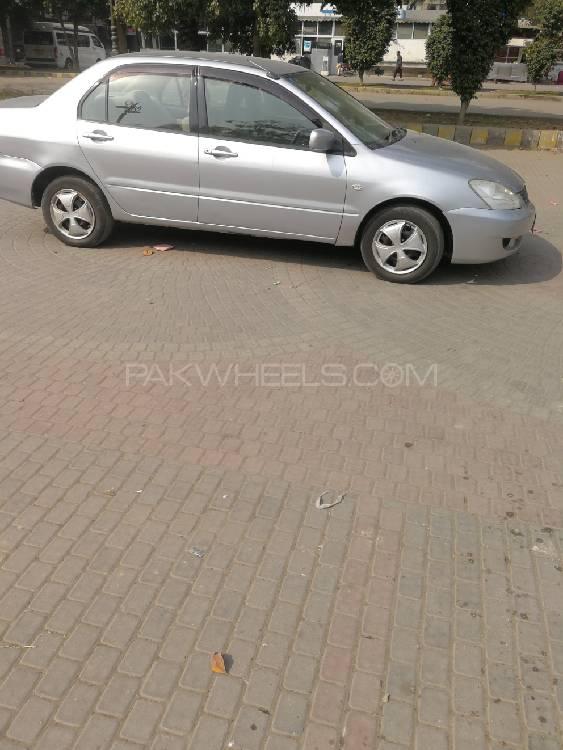مٹسوبیشی لینسر 2005 for Sale in لاہور مٹسوبیشی لینسر 2005 for Sale in لاہور Image-6