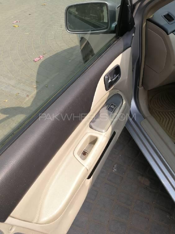 مٹسوبیشی لینسر 2005 for Sale in لاہور مٹسوبیشی لینسر 2005 for Sale in لاہور Image-11
