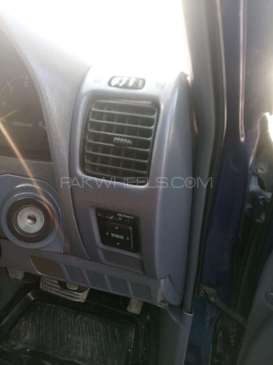 Toyota Prado 1997 for Sale in Gujranwala Toyota Prado 1997 for Sale in Gujranwala Image-4