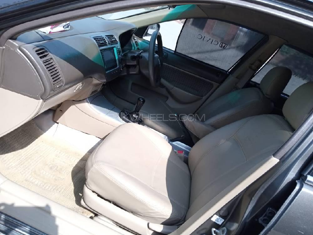 ہونڈا سوک 2005 for Sale in فیصل آباد ہونڈا سوک 2005 for Sale in فیصل آباد Image-13