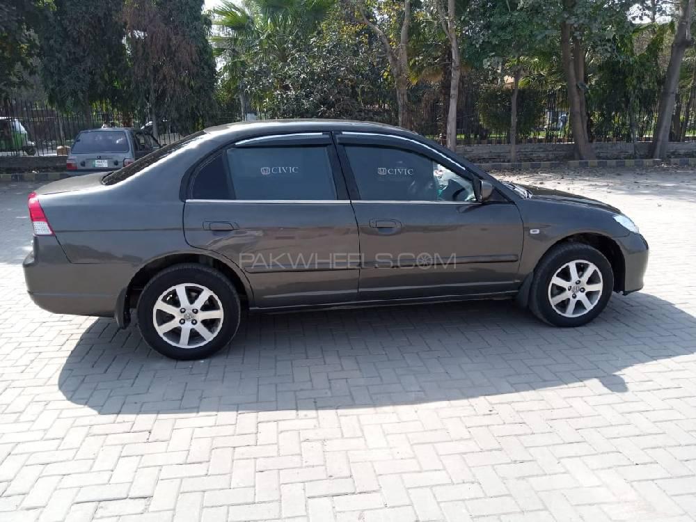 ہونڈا سوک 2005 for Sale in فیصل آباد ہونڈا سوک 2005 for Sale in فیصل آباد Image-10