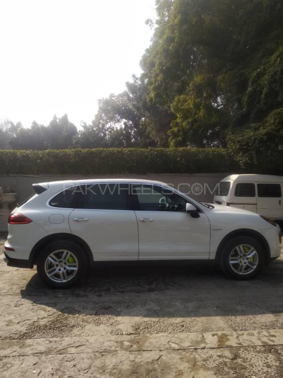 پورشے کائین 2016 for Sale in لاہور پورشے کائین 2016 for Sale in لاہور Image-2