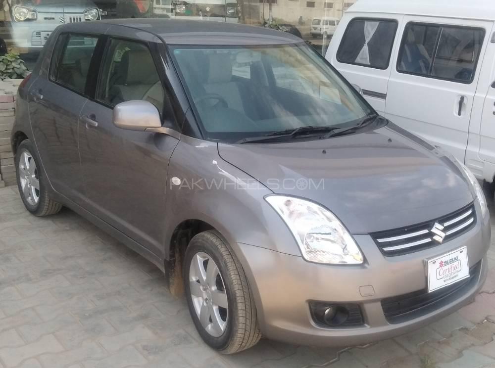 سوزوکی سوئفٹ 2018 for Sale in کراچی سوزوکی سوئفٹ 2018 for Sale in کراچی Image-3