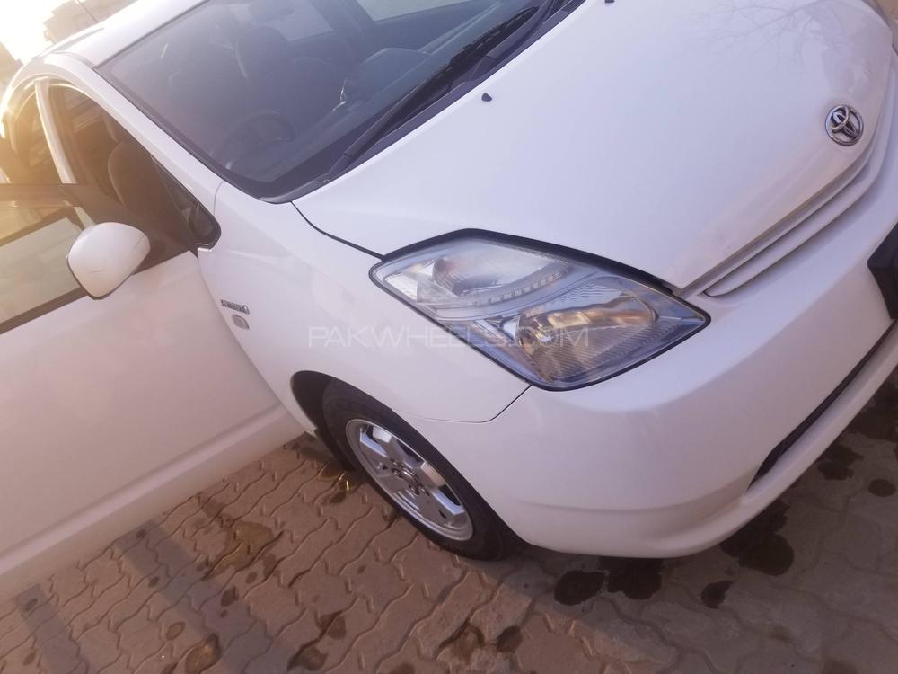Toyota Prius 2009 for Sale in Gujranwala Image-1